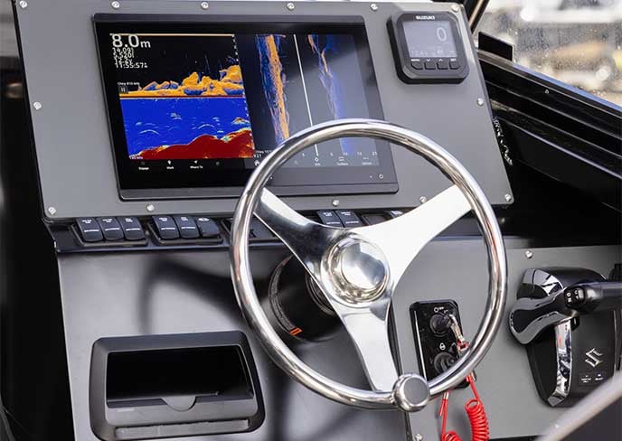 boat-builder-bar-crusher-raider-670-RAIDERHTELECTRONICS