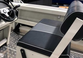 boat-builder-bar-crusher-flip-flop-back-rest-seat