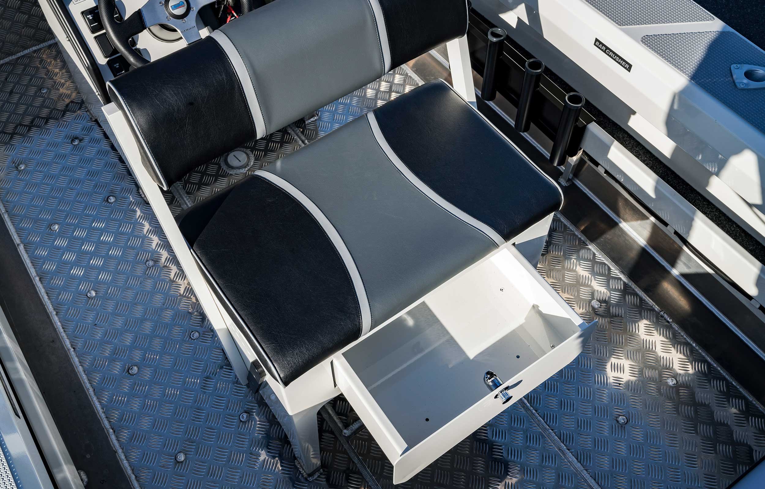 models-bar-crusher-535xs-plate-aluminium-fishing-boat-2019-web-7