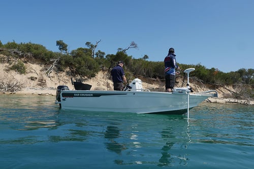 news-bar-crusher-490wr-plate-aluminium-fishing-boat
