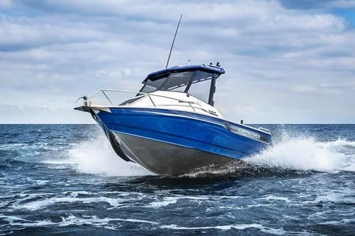 news-bar-crusher-at-2017-melbourne-boat-show-600x400