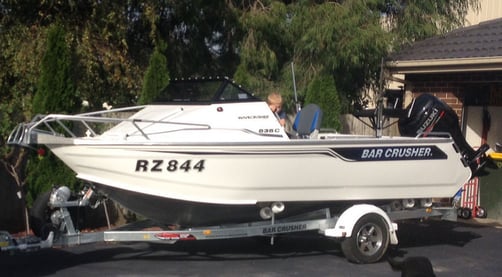 testimonials-a-very-safe-boat-with-young-kids-onboard